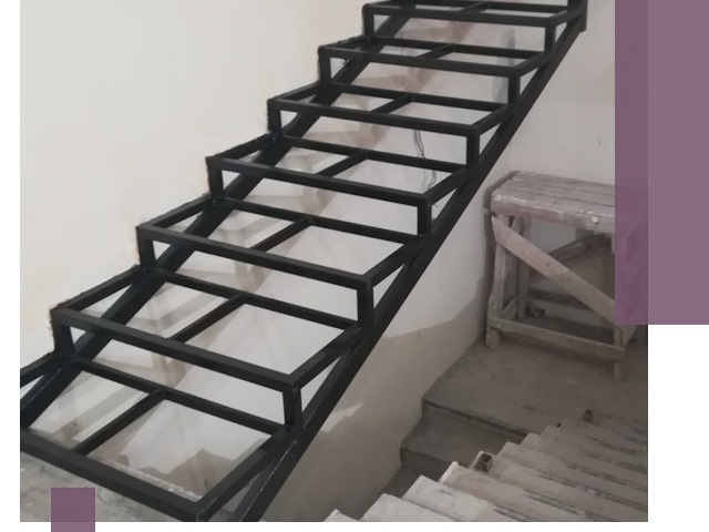 Демонтаж лестниц на металлокаркасе в Жигулёвске: быстрый вывоз и разбор