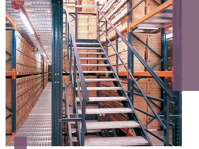 Лестницы складские прочные и безопасные под ключ в Жигулёвске