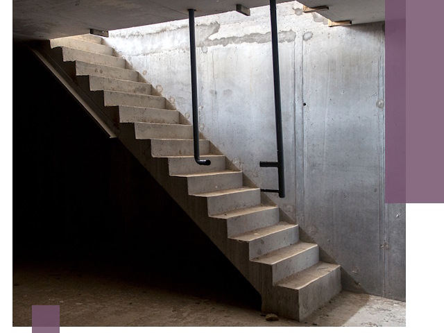 Изготовление и монтаж лестниц в подвале в Жигулёвске