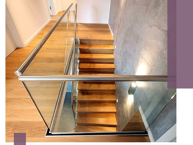 Перила для лестницы в доме — изготовление и монтаж в Жигулёвске