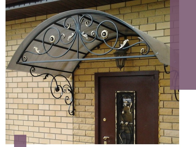 Изготовление козырьков из металла под ключ в Жигулёвске