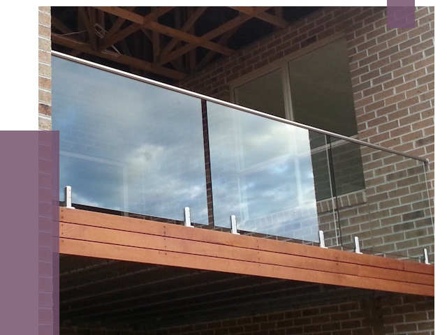 Стеклянные парапеты на крыше и террасе в Жигулёвске от 11384 руб. | ПРОЛЁТ-Жгл