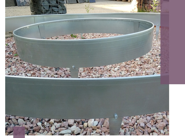 Нержавеющие бордюры под ключ в Жигулёвске — изготовление и монтаж